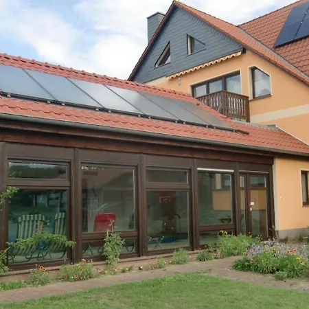 Apartment Nette Mit Garten, Grill Und Pool *